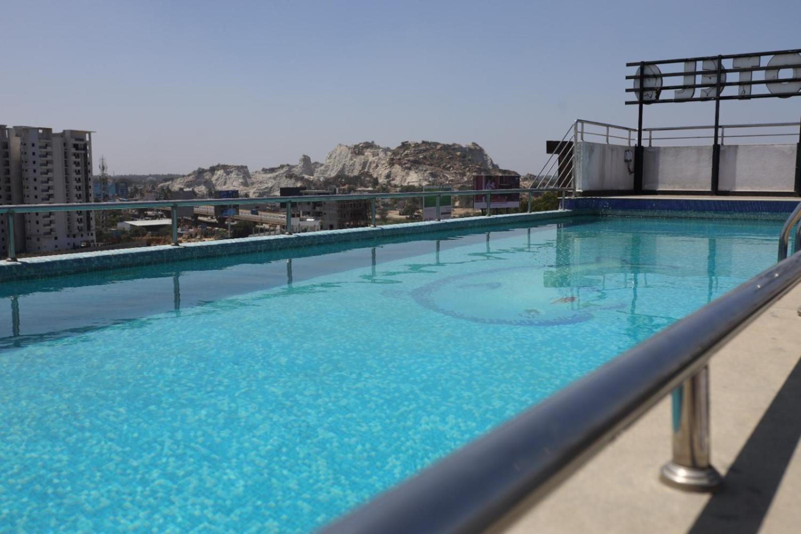 Npg Hotel, Near Kempegowda International Airport Dod Jala Dış mekan fotoğraf